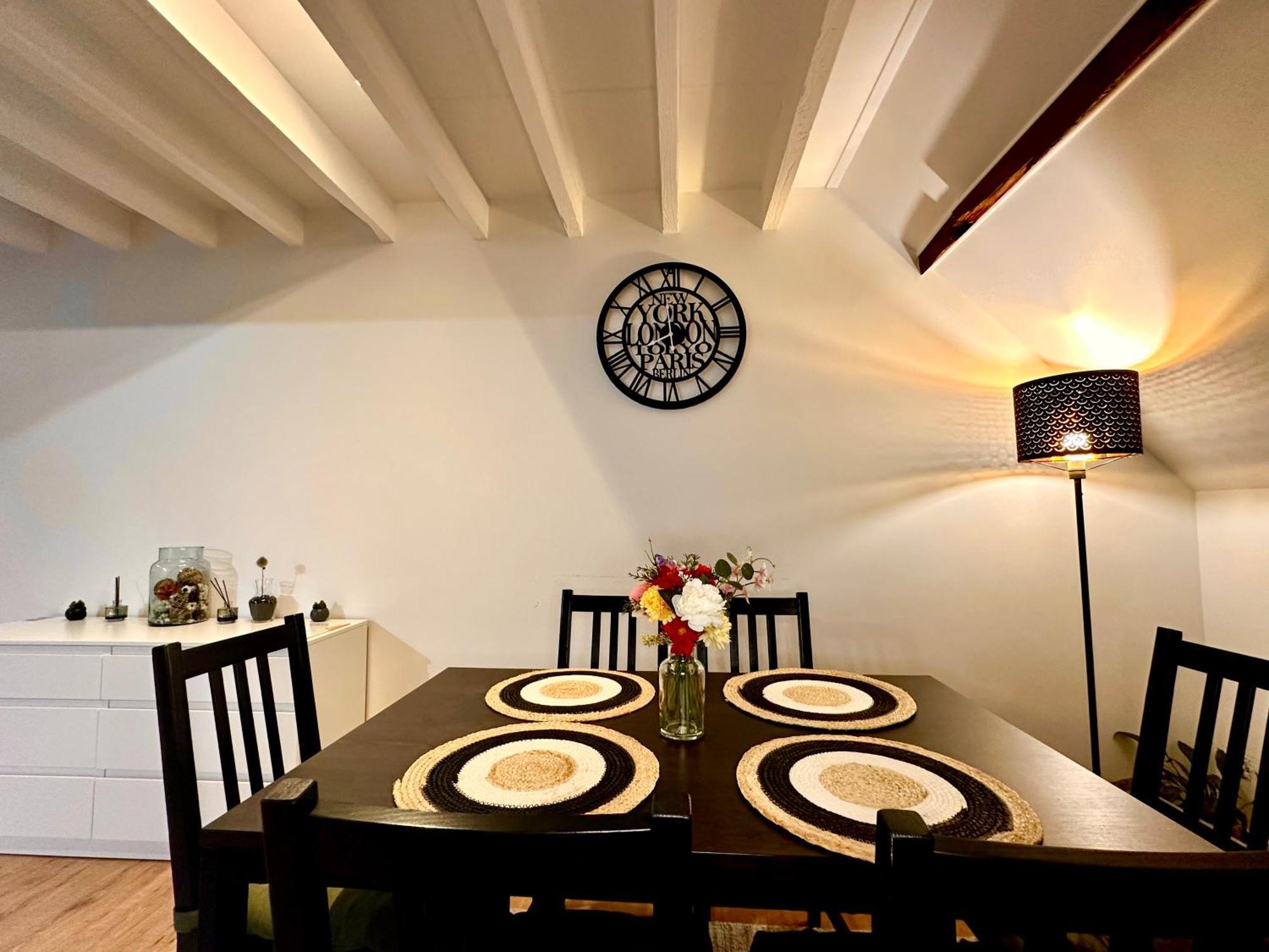 Luxury Suites Centrum By Rikas Hotels 安特卫普 外观 照片