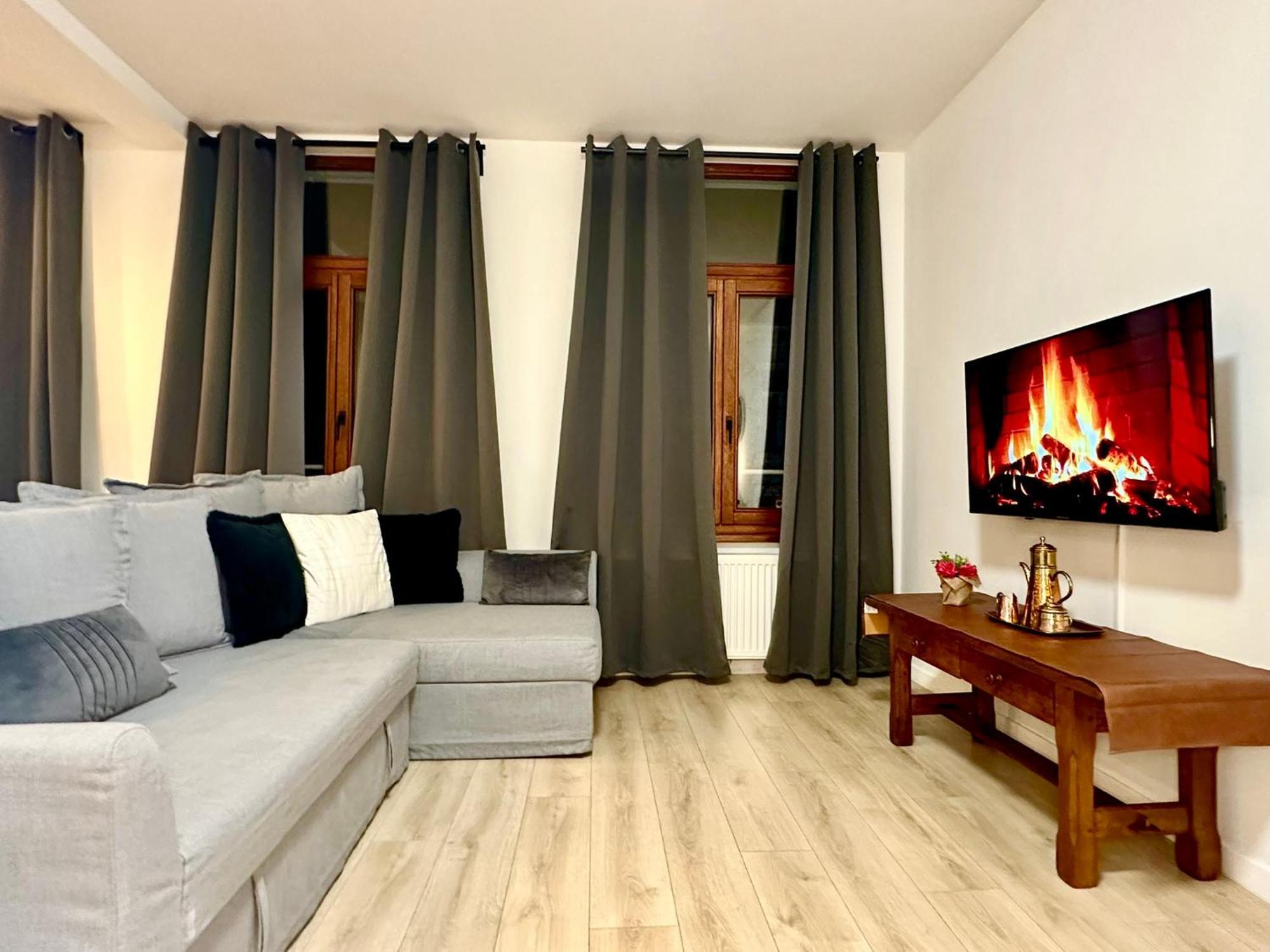 Luxury Suites Centrum By Rikas Hotels 安特卫普 外观 照片