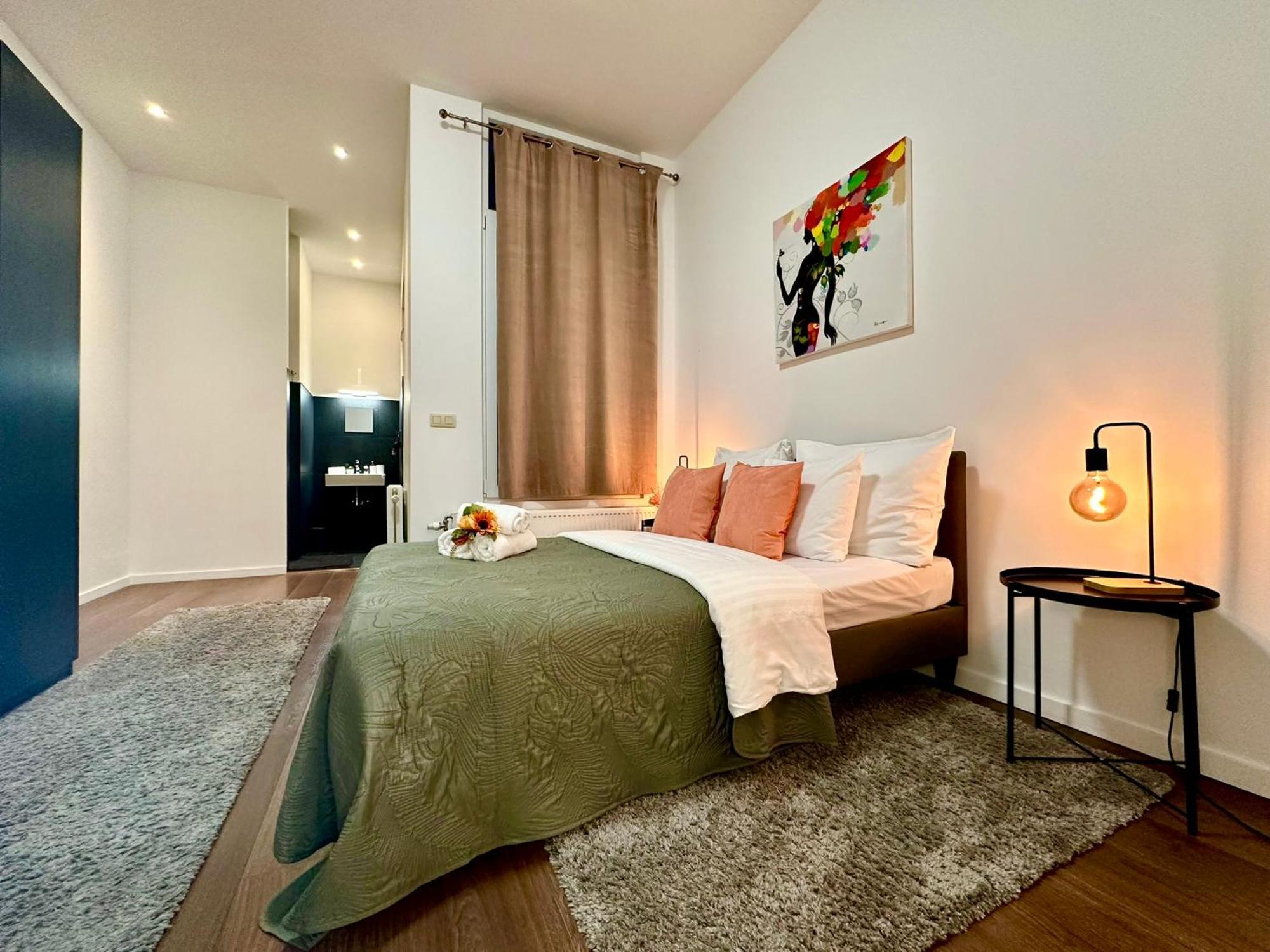 Luxury Suites Centrum By Rikas Hotels 安特卫普 外观 照片
